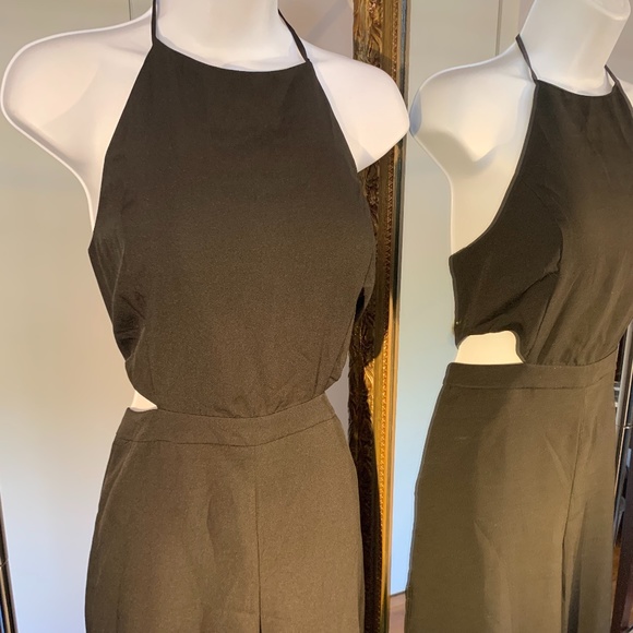 Cropped Jumpsuit - Picture 1 of 8